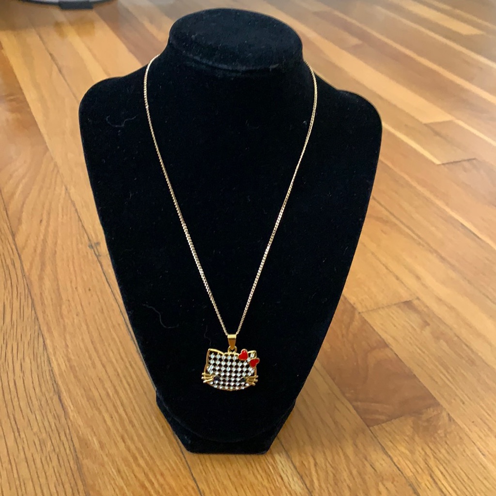Cute Hello Kitty Necklace Brand New Cute Hello Kitty Necklace Brand New